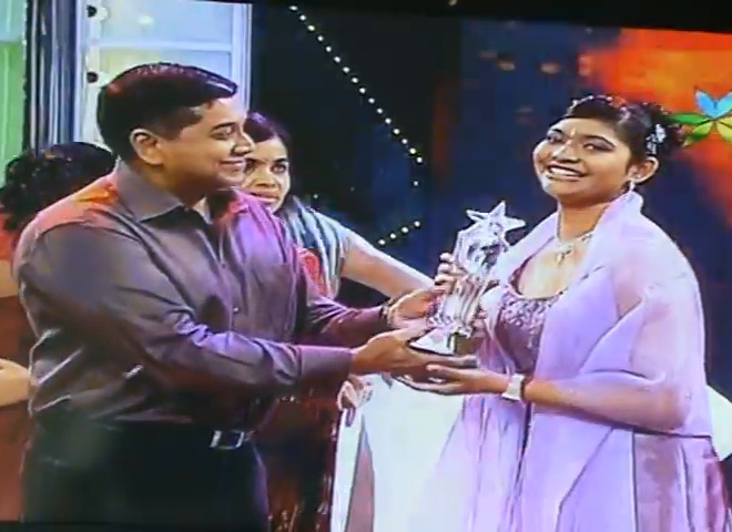 Akshayaa wins Yaar Antha Star 2010